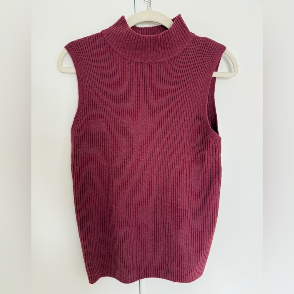 Halogen Mock Neck Sleeveless Rib Top NWOT